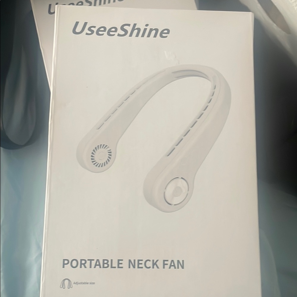 UseeShine Portable Neck Fan - White